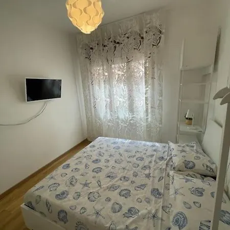 Apartment Celeste Piazza Mazzini